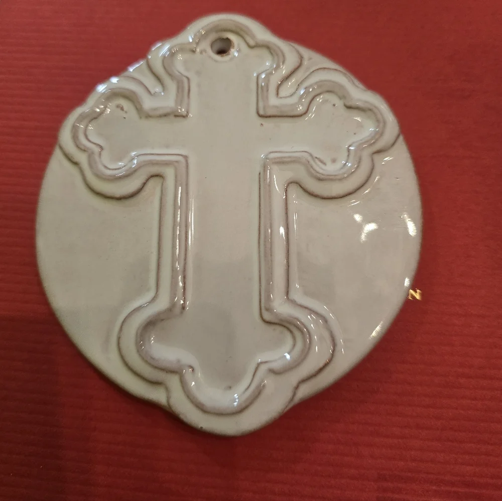 Vietri White Cermic Cross Ornament With Box